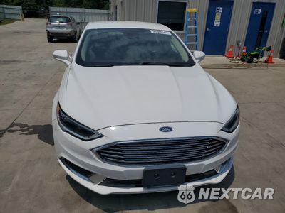 Piąte zdjęcie samochodu w środku: 2018 FORD FUSION SE HYBRID VIN:3FA6P0LU0JR129898 - miniatura