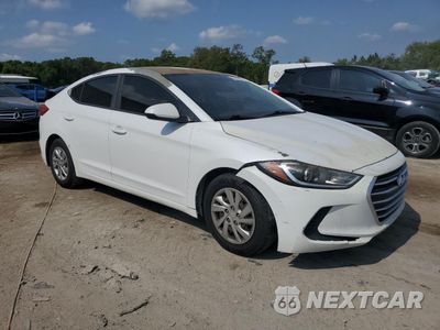 Czwarte zdjęcie samochodu z boku: 2017 HYUNDAI ELANTRA SE VIN:5NPD74LF0HH150709 - miniatura