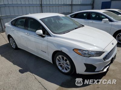 Czwarte zdjęcie samochodu z boku: 2019 FORD FUSION SE VIN:3FA6P0LU3KR263953 - miniatura