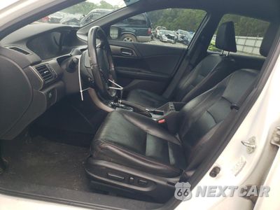 Zdjęcie 7 z 15 samochodu: 2017 HONDA ACCORD SPORT SPECIAL EDITION VIN:1HGCR2F17HA057950 - miniatura