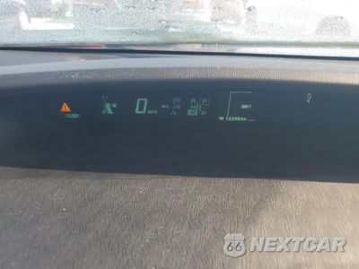 Zdjęcie 9 z 13 samochodu: 2013 TOYOTA PRIUS VIN:JTDKN3DU9D1688394 - miniatura