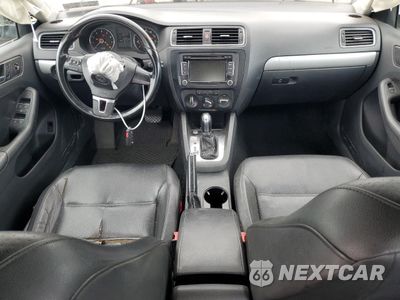 Zdjęcie 8 z 12 samochodu: 2014 VOLKSWAGEN JETTA SE VIN:3VWD17AJ7EM417633 - miniatura
