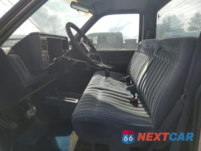 Zdjęcie 7 z 13 samochodu: 1991 GMC SIERRA K2500 VIN:1GTFK24K3MZ532050 - miniatura