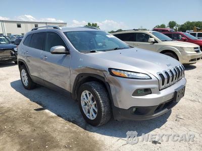 Czwarte zdjęcie samochodu z boku: 2018 JEEP CHEROKEE LATITUDE PLUS VIN:1C4PJMLB7JD501350 - miniatura