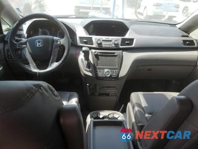 Zdjęcie 8 z 14 samochodu: 2016 HONDA ODYSSEY TOURING VIN:5FNRL5H9XGB127428 - miniatura