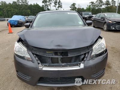 Piąte zdjęcie samochodu w środku: 2014 NISSAN SENTRA S VIN:3N1AB7AP8EY328060 - miniatura
