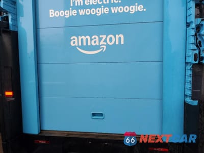 Zdjęcie 10 z 13 samochodu: 2023 RIVIAN EDV 700 VIN:7FCEHEB72PN009084 - miniatura