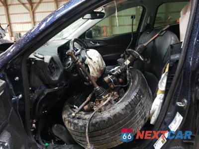 Zdjęcie 7 z 12 samochodu: 2018 MAZDA 3 GRAND TOURING VIN:3MZBN1M35JM253718 - miniatura