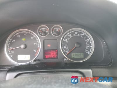Zdjęcie 9 z 12 samochodu: 2003 VOLKSWAGEN PASSAT GLX 4MOTION VIN:WVWYH63B33E124959 - miniatura