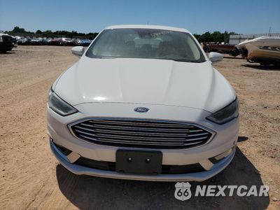 Piąte zdjęcie samochodu w środku: 2017 FORD FUSION SE HYBRID VIN:3FA6P0LU1HR409260 - miniatura