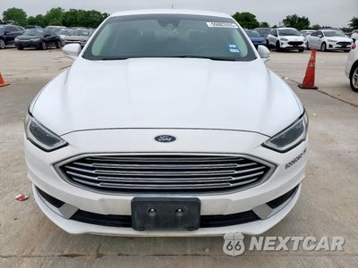 Piąte zdjęcie samochodu w środku: 2018 FORD FUSION SE HYBRID VIN:3FA6P0LU2JR171828 - miniatura