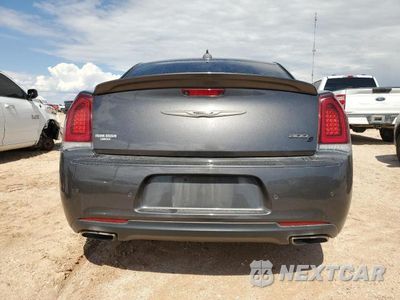 Zdjęcie 6 z 11 samochodu: 2017 CHRYSLER 300 S VIN:2C3CCABT0HH580136 - miniatura