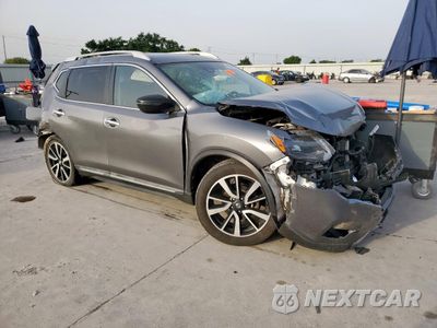 Czwarte zdjęcie samochodu z boku: 2019 NISSAN ROGUE S VIN:5N1AT2MT4KC833907 - miniatura