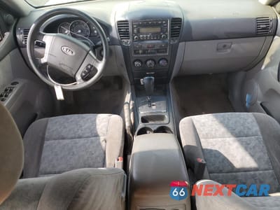 Zdjęcie 8 z 12 samochodu: 2007 KIA SORENTO EX VIN:KNDJD736775679361 - miniatura