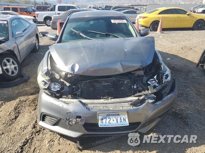 Piąte zdjęcie samochodu w środku: 2016 NISSAN ALTIMA 2.5 VIN:1N4AL3APXGC245427 - miniatura