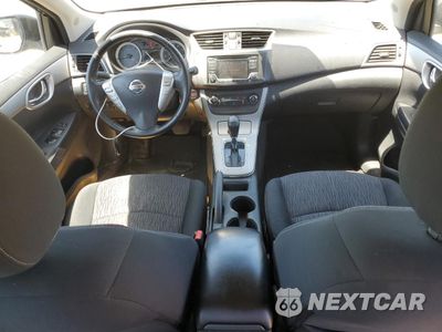 Zdjęcie 8 z 12 samochodu: 2015 NISSAN SENTRA S VIN:3N1AB7AP1FL669220 - miniatura