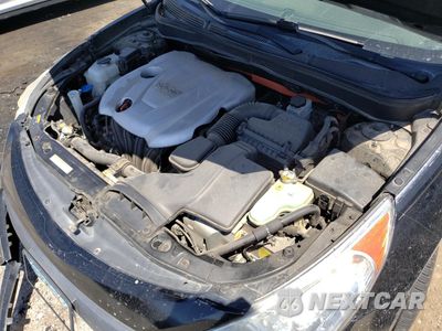 Zdjęcie 11 z 12 samochodu: 2014 HYUNDAI SONATA HYBRID VIN:KMHEC4A44EA108446 - miniatura