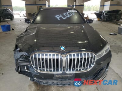 Piąte zdjęcie samochodu w środku: 2020 BMW 740 I VIN:WBA7T2C06LGL17660 - miniatura