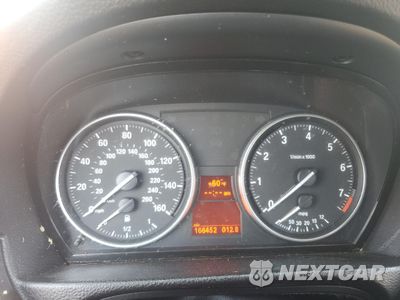 Zdjęcie 9 z 15 samochodu: 2011 BMW 328 XI VIN:WBAPK7G52BNN77800 - miniatura