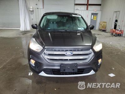 Piąte zdjęcie samochodu w środku: 2017 FORD ESCAPE SE VIN:1FMCU9GD6HUD14881 - miniatura