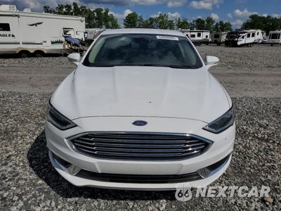 Piąte zdjęcie samochodu w środku: 2018 FORD FUSION SE HYBRID VIN:3FA6P0LU6JR281913 - miniatura