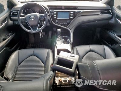 Zdjęcie 8 z 12 samochodu: 2018 TOYOTA CAMRY L VIN:4T1B11HK3JU665935 - miniatura