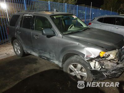 Czwarte zdjęcie samochodu z boku: 2011 FORD ESCAPE XLT VIN:1FMCU0DG2BKC36192 - miniatura