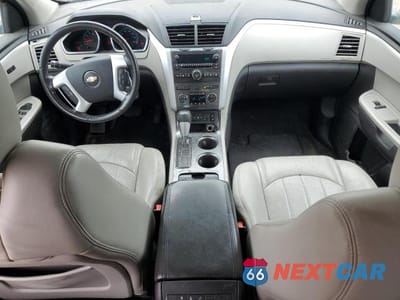 Zdjęcie 8 z 13 samochodu: 2012 CHEVROLET TRAVERSE LTZ VIN:1GNKVLED5CJ104688 - miniatura