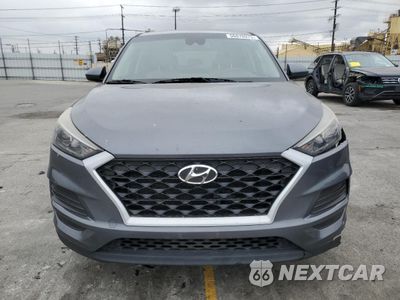 Piąte zdjęcie samochodu w środku: 2019 HYUNDAI TUCSON SE VIN:KM8J2CA45KU951898 - miniatura