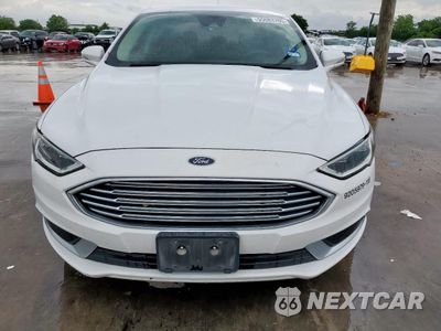Piąte zdjęcie samochodu w środku: 2018 FORD FUSION SE HYBRID VIN:3FA6P0LU1JR171643 - miniatura