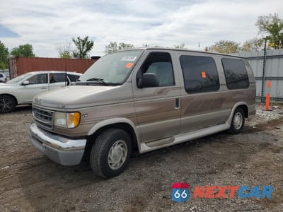 2001 FORD ECONOLINE E150 VAN 1FDRE14W41HB03000 - główne zdjęcie licytacji z USA - miniatura