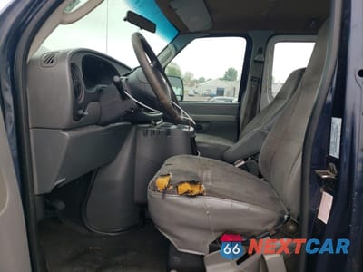 Zdjęcie 7 z 13 samochodu: 2003 FORD ECONOLINE E350 SUPER DUTY WAGON VIN:1FBSS31L73HA78508 - miniatura