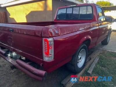 Piąte zdjęcie samochodu w środku: 1994 FORD F150 VIN:1FTDF15R3RLB34025 - miniatura