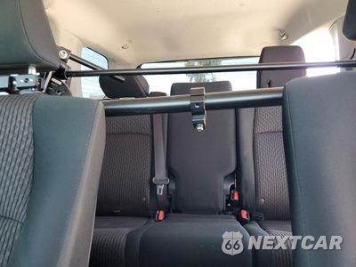 Zdjęcie 10 z 14 samochodu: 2021 TOYOTA 4RUNNER SR5/SR5 PREMIUM VIN:JTEPU5JR8M5934411 - miniatura