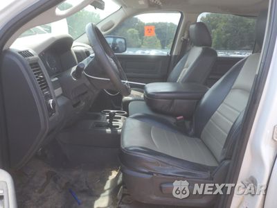 Zdjęcie 7 z 12 samochodu: 2012 DODGE RAM 2500 ST VIN:3C6TD5CT3CG176620 - miniatura