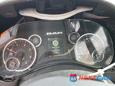 Zdjęcie 9 z 12 samochodu: 2024 RAM 5500 VIN:3C7WRNDL0RG229825 - miniatura