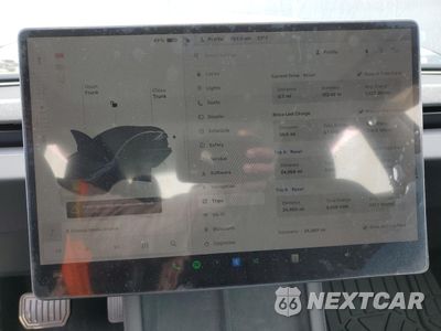 Zdjęcie 9 z 12 samochodu: 2024 TESLA MODEL 3 VIN:5YJ3E1EA2RF863029 - miniatura