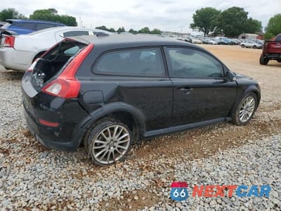 Trzecie zdjęcie samochodu z tyłu: 2011 VOLVO C30 T5 VIN:YV1672MK8B2197272 - miniatura