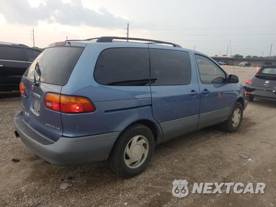 Trzecie zdjęcie samochodu z tyłu: 2000 TOYOTA SIENNA LE VIN:4T3ZF13C8YU292358 - miniatura