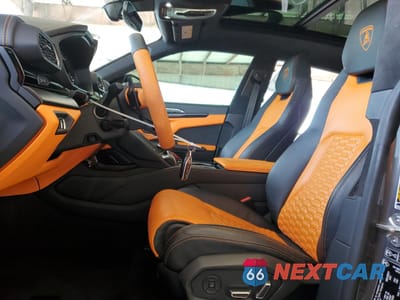 Zdjęcie 7 z 16 samochodu: 2021 LAMBORGHINI URUS VIN:ZPBCA1ZL1MLA14449 - miniatura