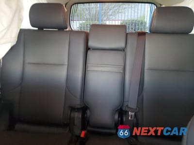 Zdjęcie 10 z 13 samochodu: 2019 LEXUS GX 460 VIN:JTJBM7FX6K5236777 - miniatura