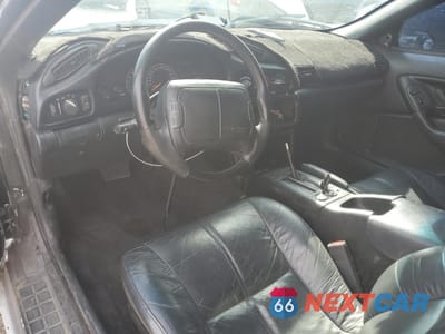 Zdjęcie 8 z 14 samochodu: 1996 CHEVROLET CAMARO Z28 VIN:2G1FP22P3T2128918 - miniatura