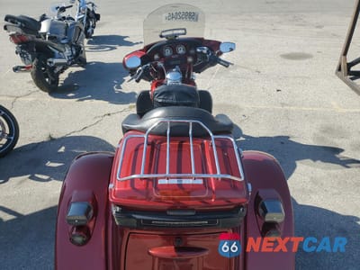 Zdjęcie 6 z 9 samochodu: 2009 HARLEY-DAVIDSON FLHTCU VIN:1HD1FC43X9Y616780 - miniatura