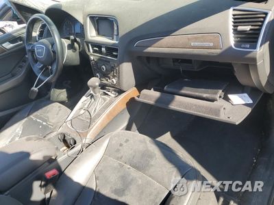 Zdjęcie 8 z 13 samochodu: 2017 AUDI Q5 PREMIUM VIN:WA1C2AFP7HA081497 - miniatura