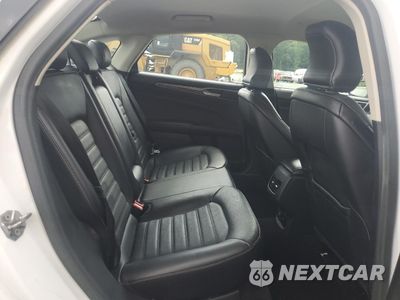Zdjęcie 10 z 12 samochodu: 2017 FORD FUSION SE HYBRID VIN:3FA6P0LUXHR359684 - miniatura