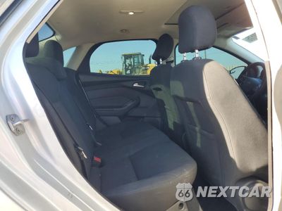 Zdjęcie 10 z 14 samochodu: 2017 FORD FOCUS SEL VIN:1FADP3H28HL223231 - miniatura