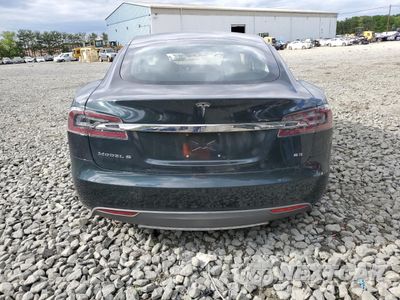 Zdjęcie 6 z 12 samochodu: 2013 TESLA MODEL S VIN:5YJSA1CN6DFP15813 - miniatura