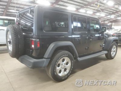 Trzecie zdjęcie samochodu z tyłu: 2018 JEEP WRANGLER UNLIMITED SPORT VIN:1C4HJXDG5JW127051 - miniatura