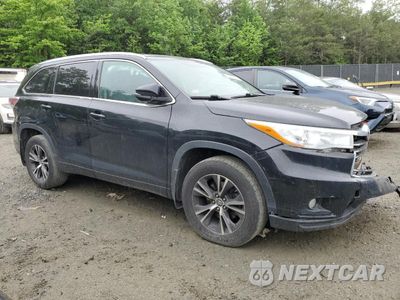 Czwarte zdjęcie samochodu z boku: 2016 TOYOTA HIGHLANDER XLE VIN:5TDJKRFHXGS299701 - miniatura