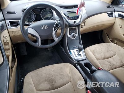 Zdjęcie 8 z 13 samochodu: 2012 HYUNDAI ELANTRA GLS VIN:KMHDH4AE5CU327403 - miniatura